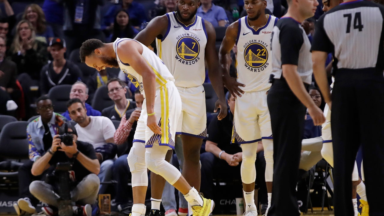 Warriors lose Stephen Curry to broken hand, look for answers